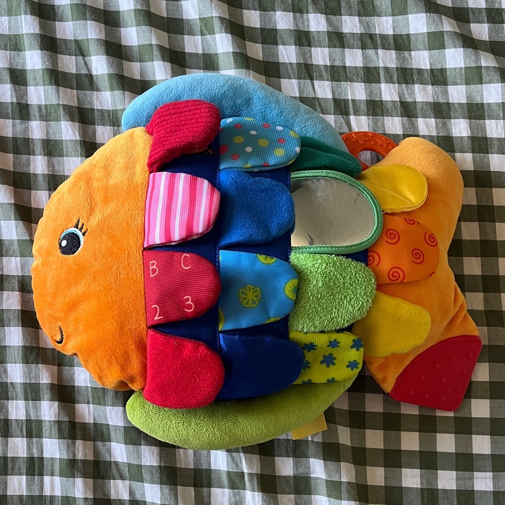 Melissa and Doug fish toy for babies